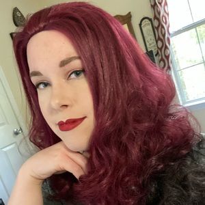 Meet your Posher, Kelly